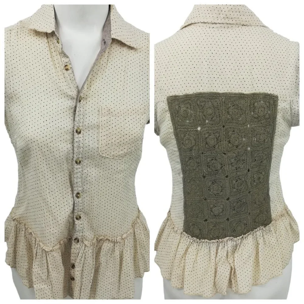 Free People Polka Dot Short Sleeve Ruffle Button Front Shirt Size XS Crochet